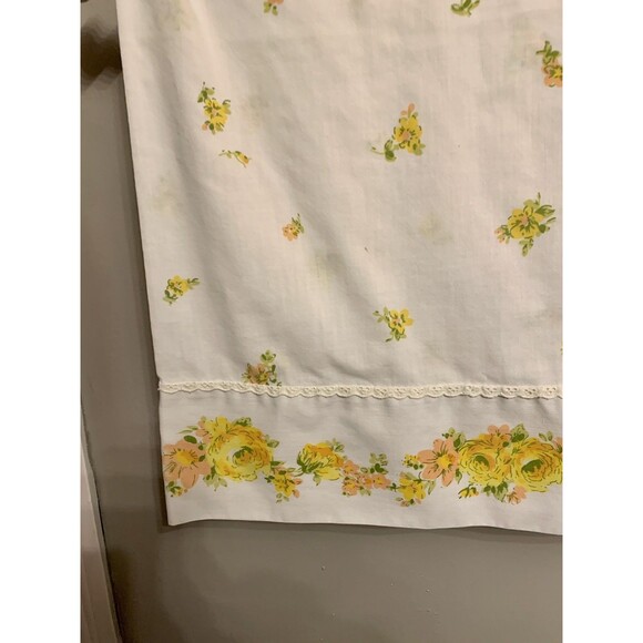Vtg Mohawk  Standard Muslin Pillowcase Newcastle Yellow Floral Lace Scallop 70s - Picture 4 of 12